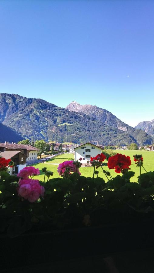 Landhaus Eberler Mayrhofen Luaran gambar
